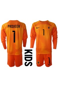 Nederland Remko Pasveer #1 Doelman Babytruitje Uit tenue Kind WK 2022 Lange Mouw (+ Korte broeken)